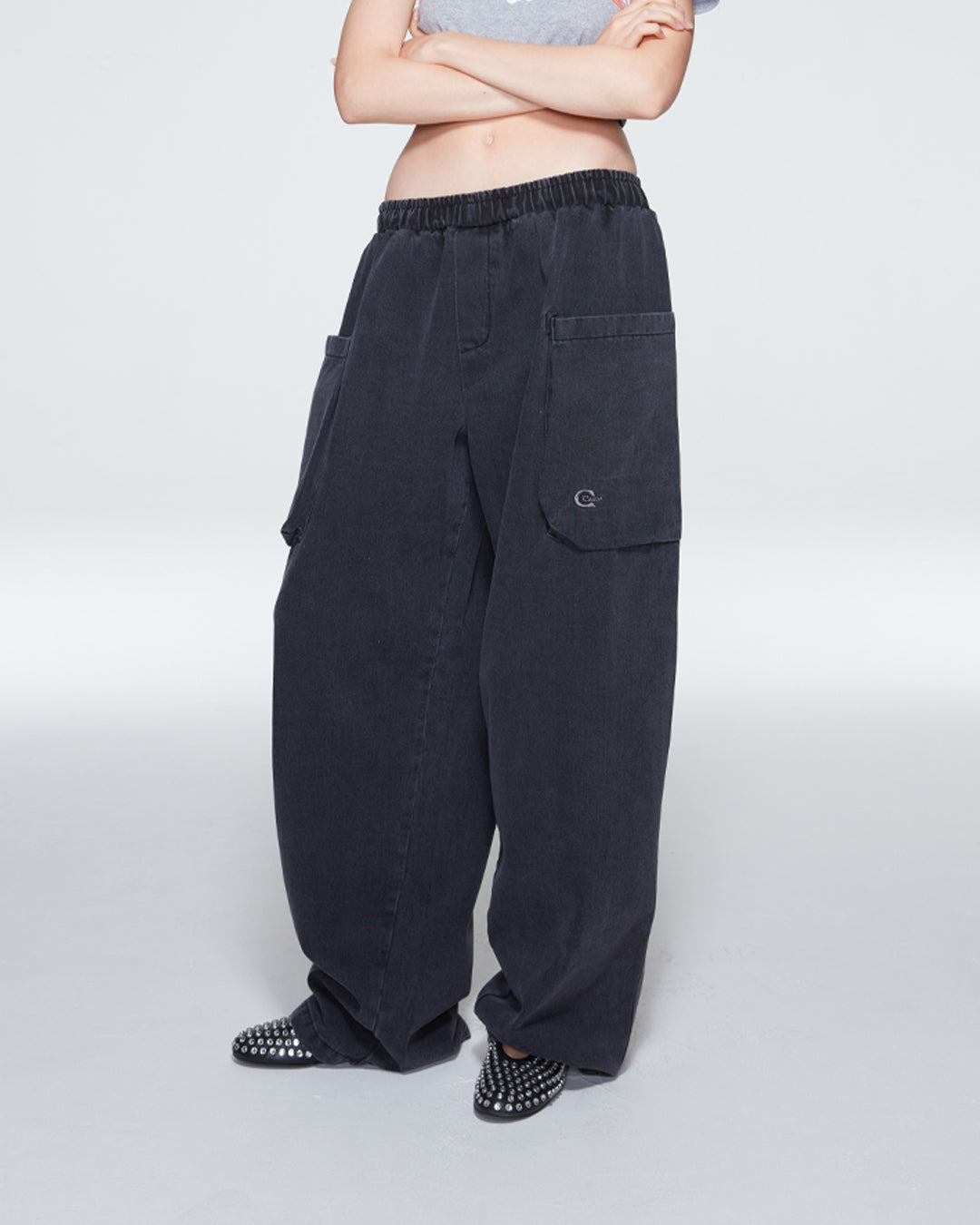 OVERSIZED PANTS (DARK GREY)