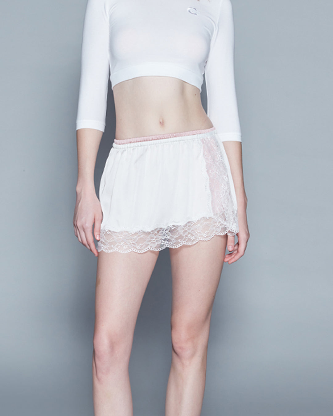 LACE TRIMMED MINI SKIRT