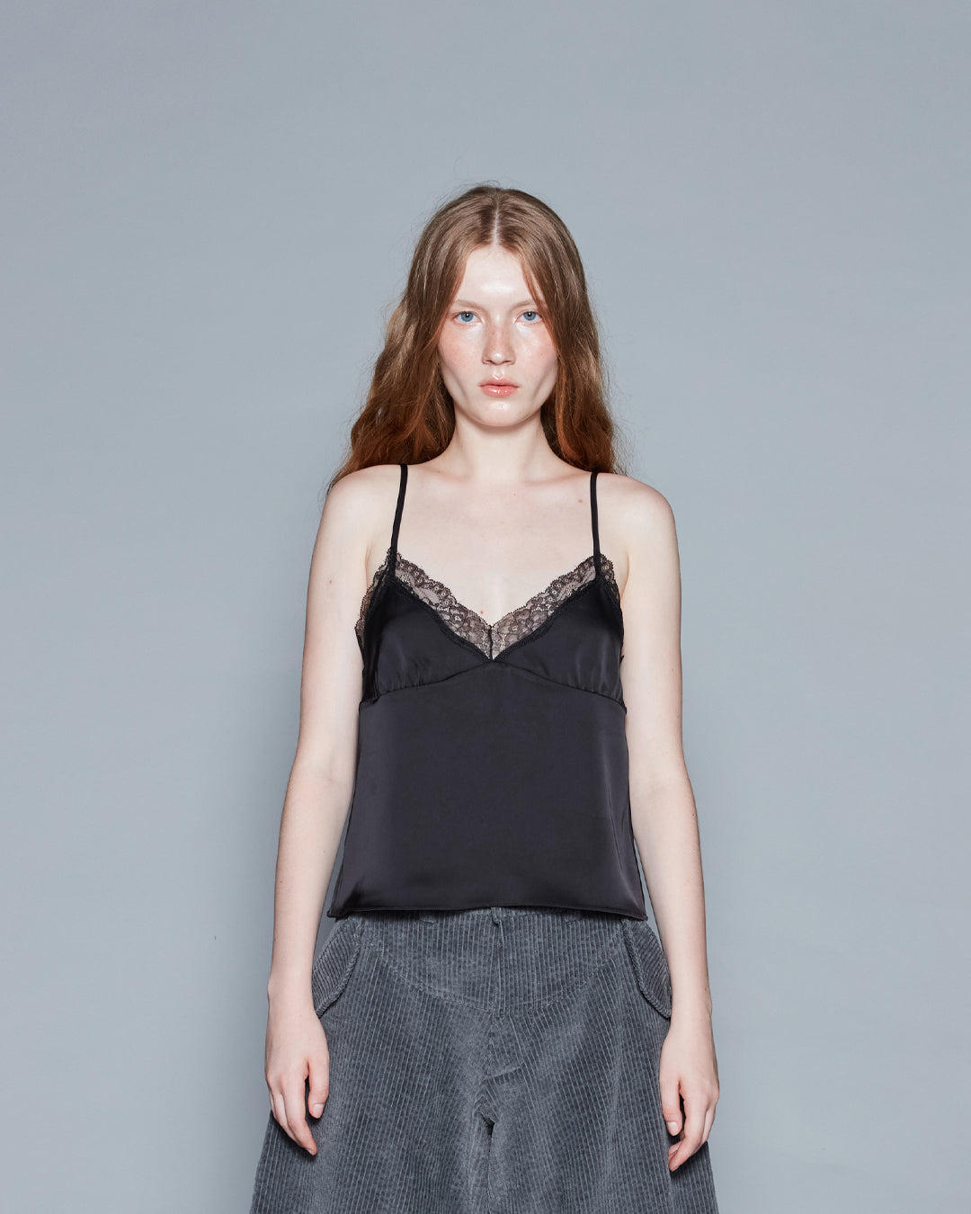 LACE TRIMMED CAMI TOP (BLACK)