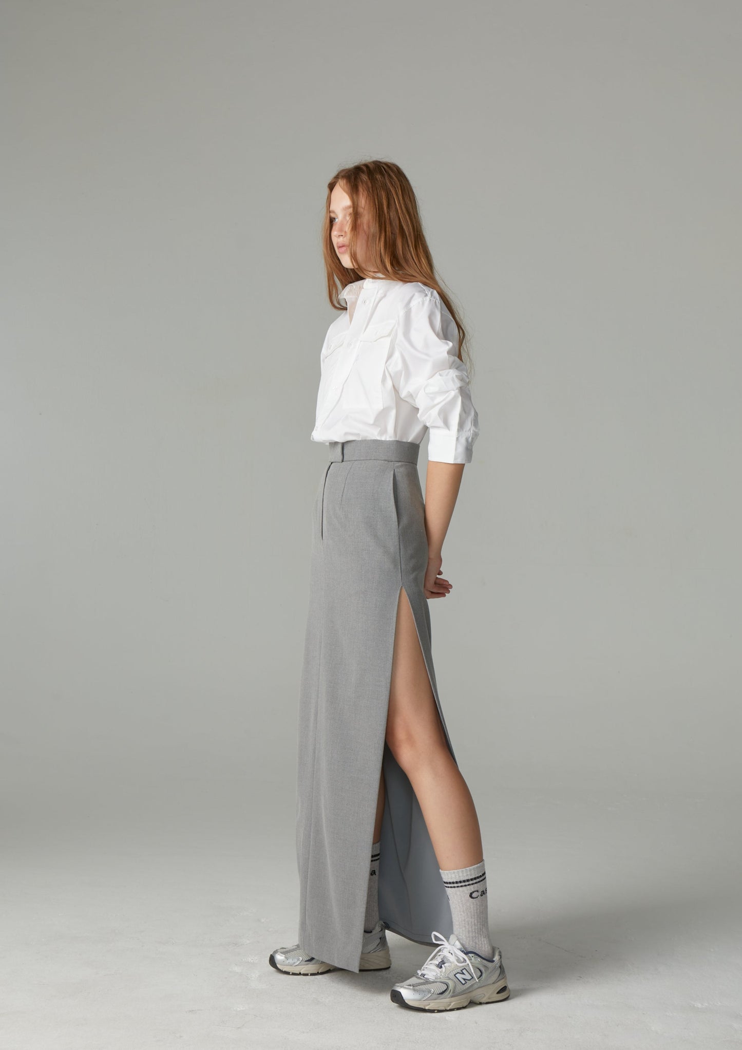 LIGHT GREY SKIRT