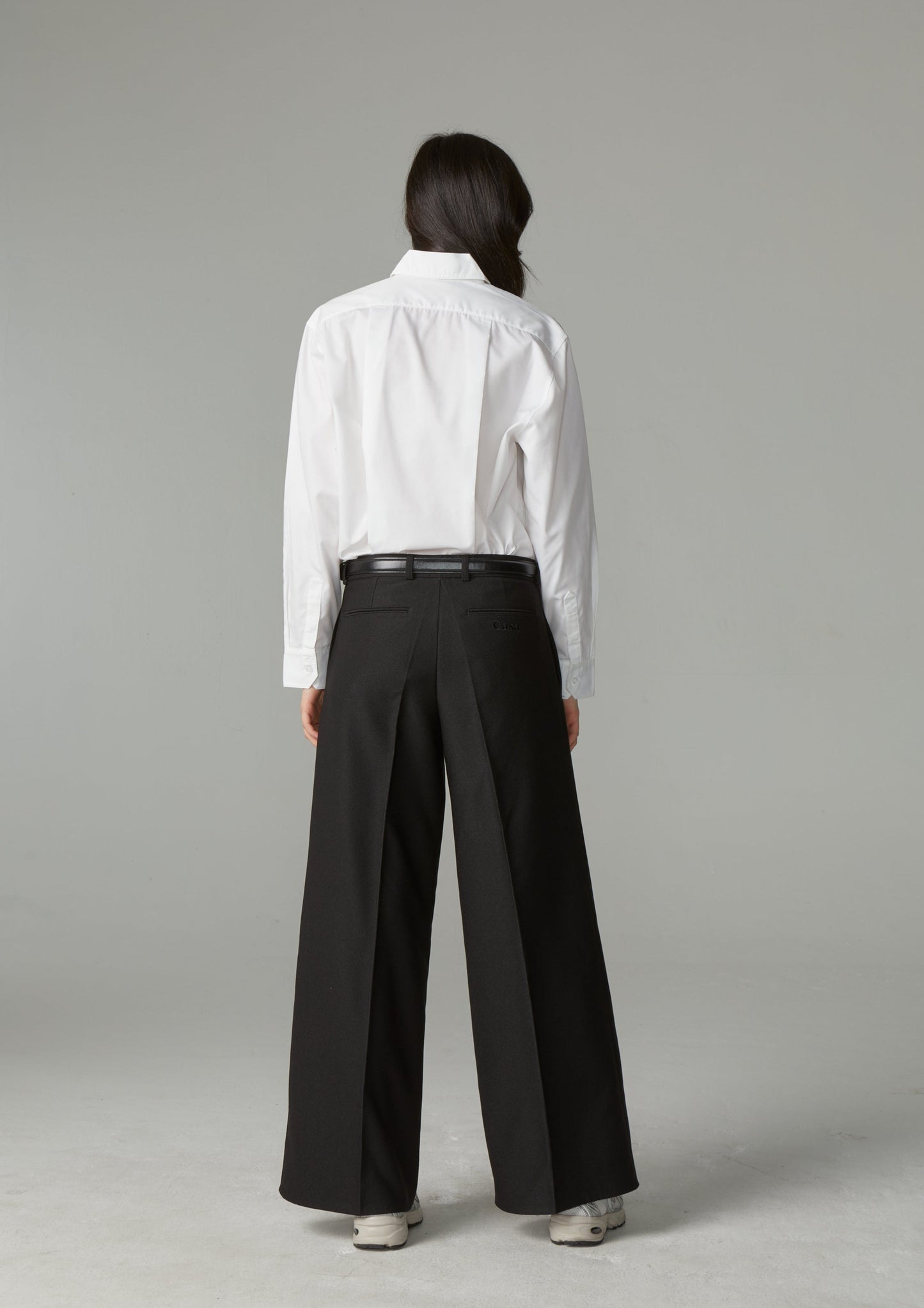 LOW RISE TROUSERS