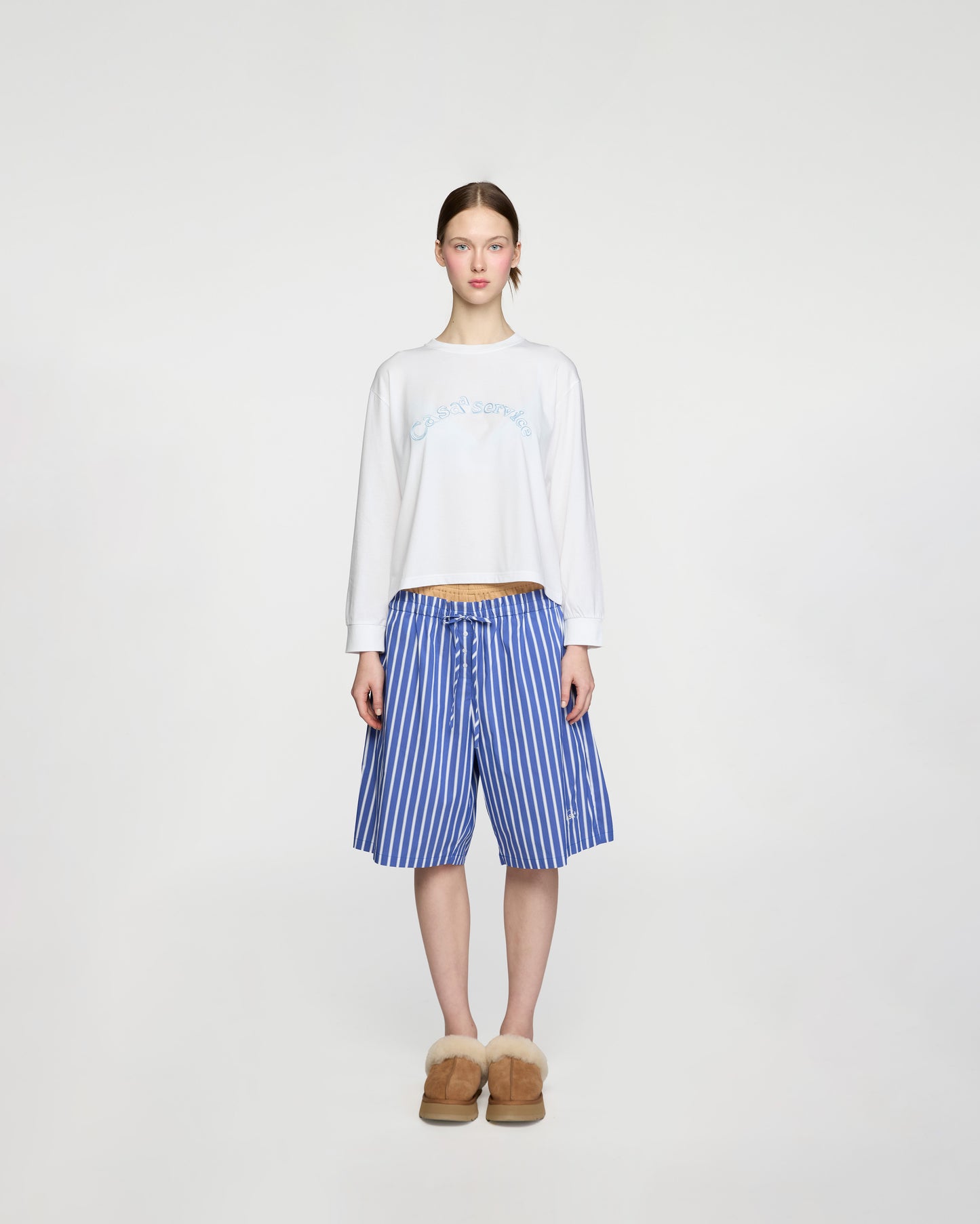 CASAa SERVICE BLUE EMBROIDERY TOP