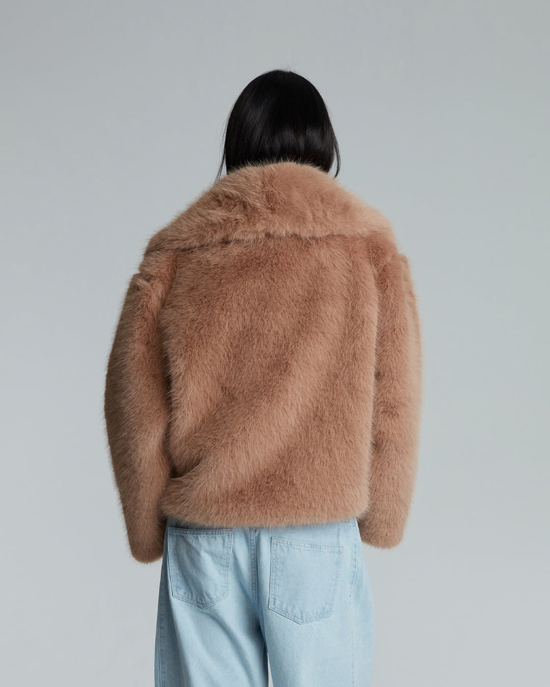 FAUX FUR CROPPED JACKET (BROWN)
