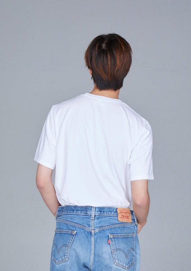 BASIC TEE WITH BLUE LOGO