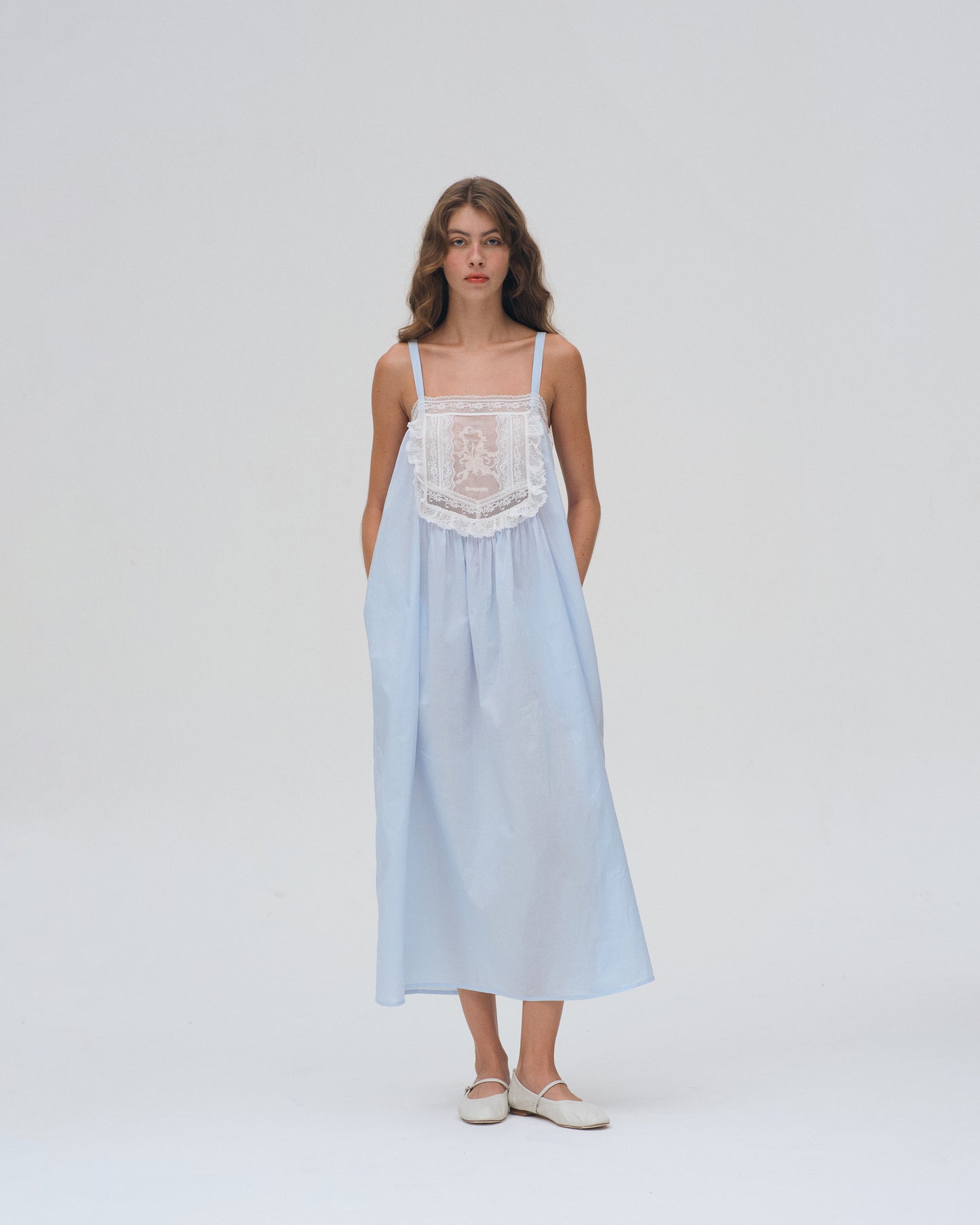 AIRY MAXI DRESS (BLUE)