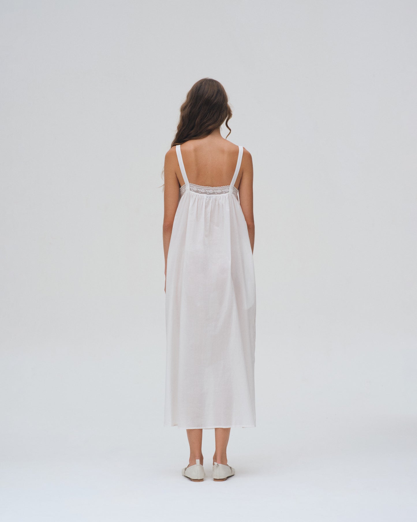 AIRY MAXI DRESS (OFF WHITE)