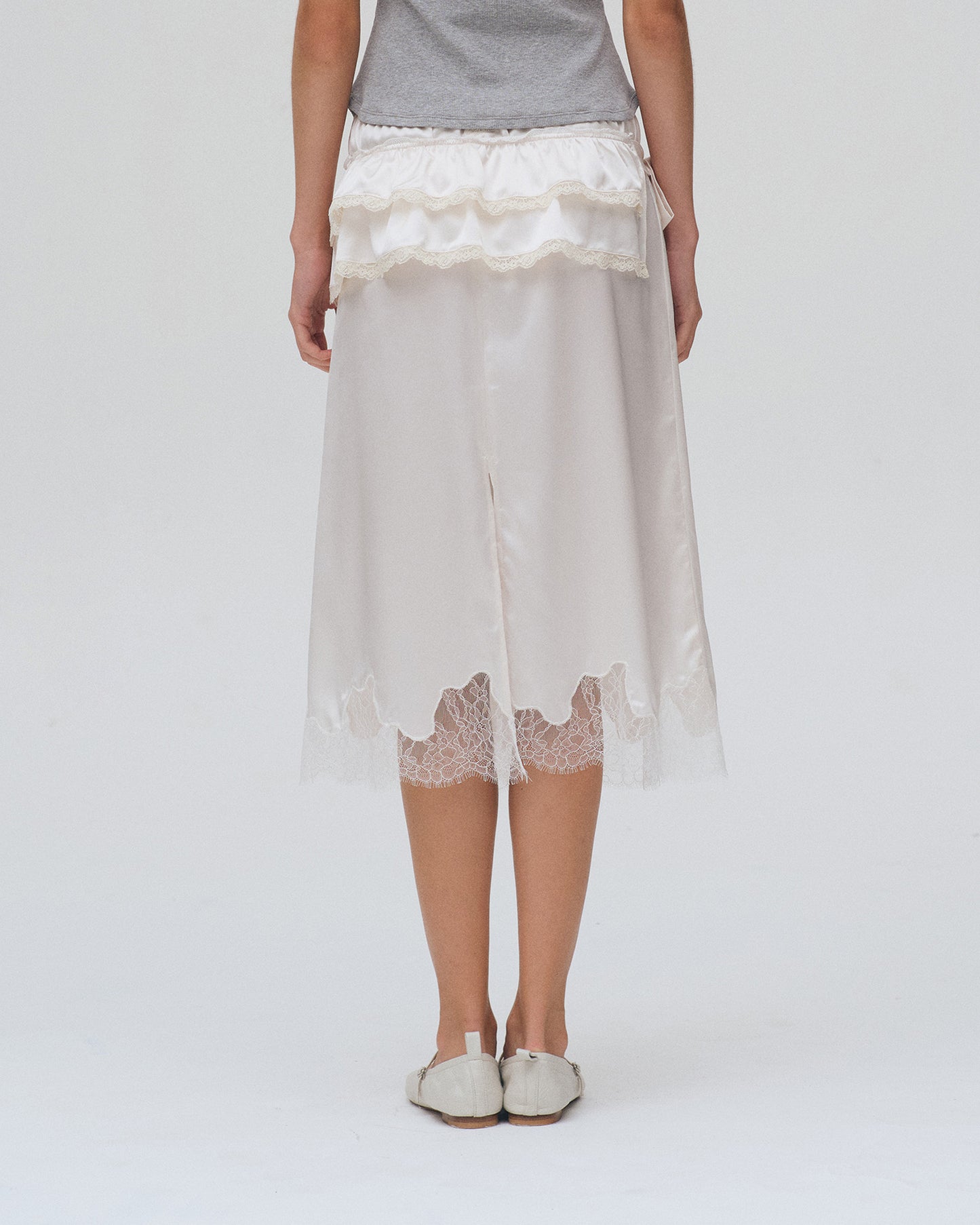 SATIN MIDI SKIRT (OFF WHITE)