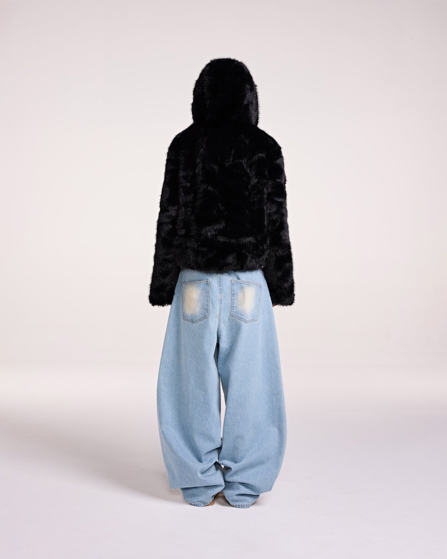 HOODIE FAUX FUR JACKET (BLACK)