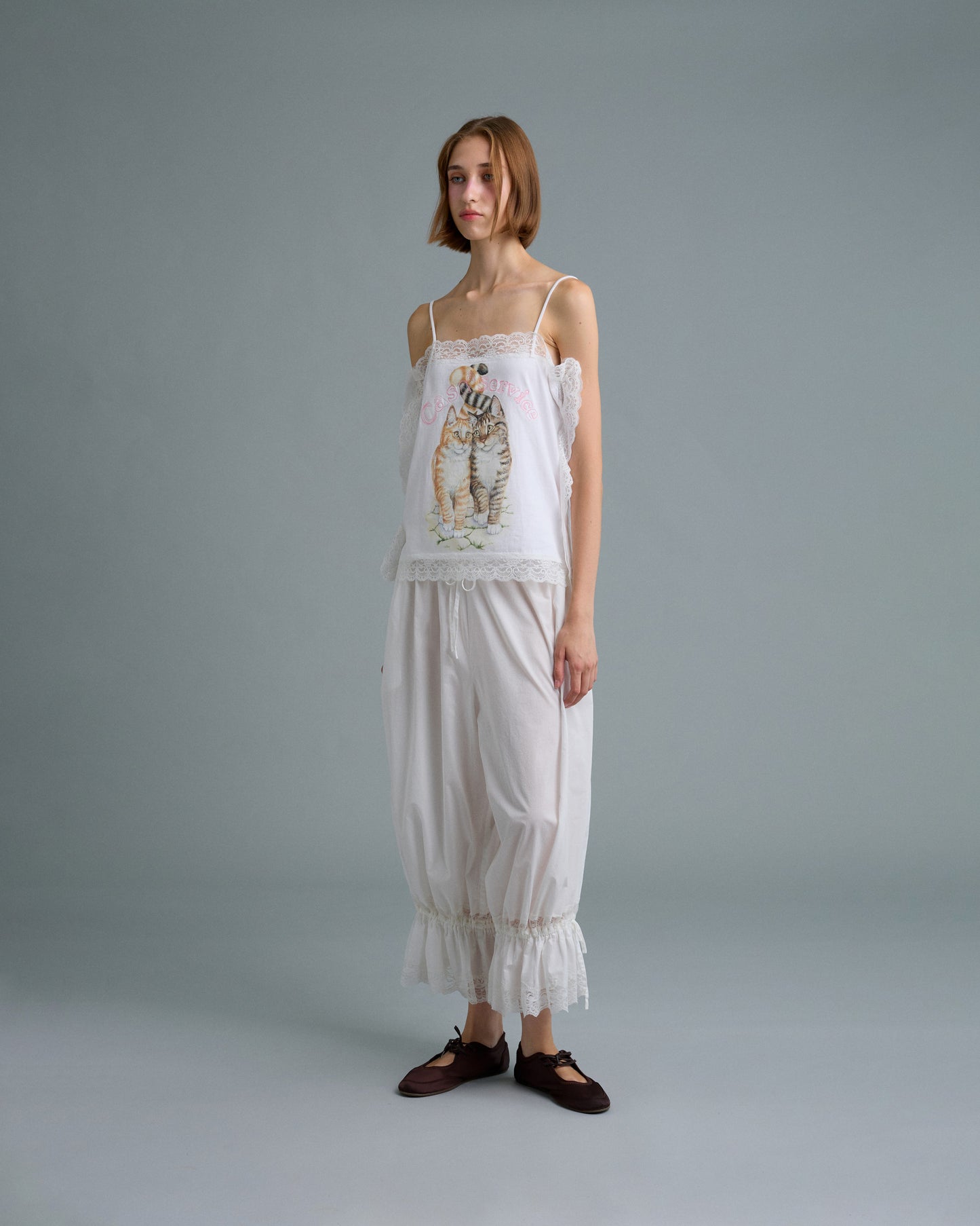AIRY LACE HEM PANTS