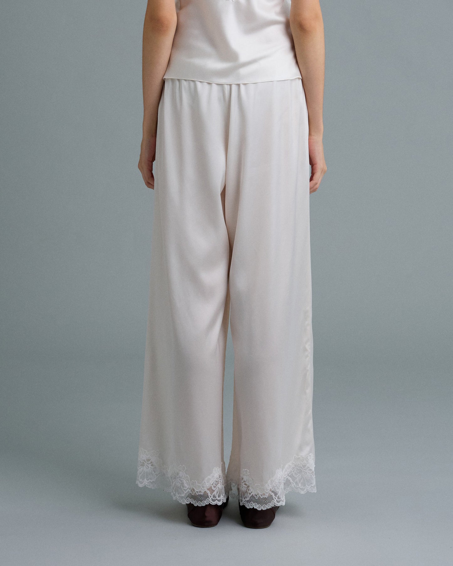 C LACE TRIMMED SATIN PANTS (OFF WHITE)