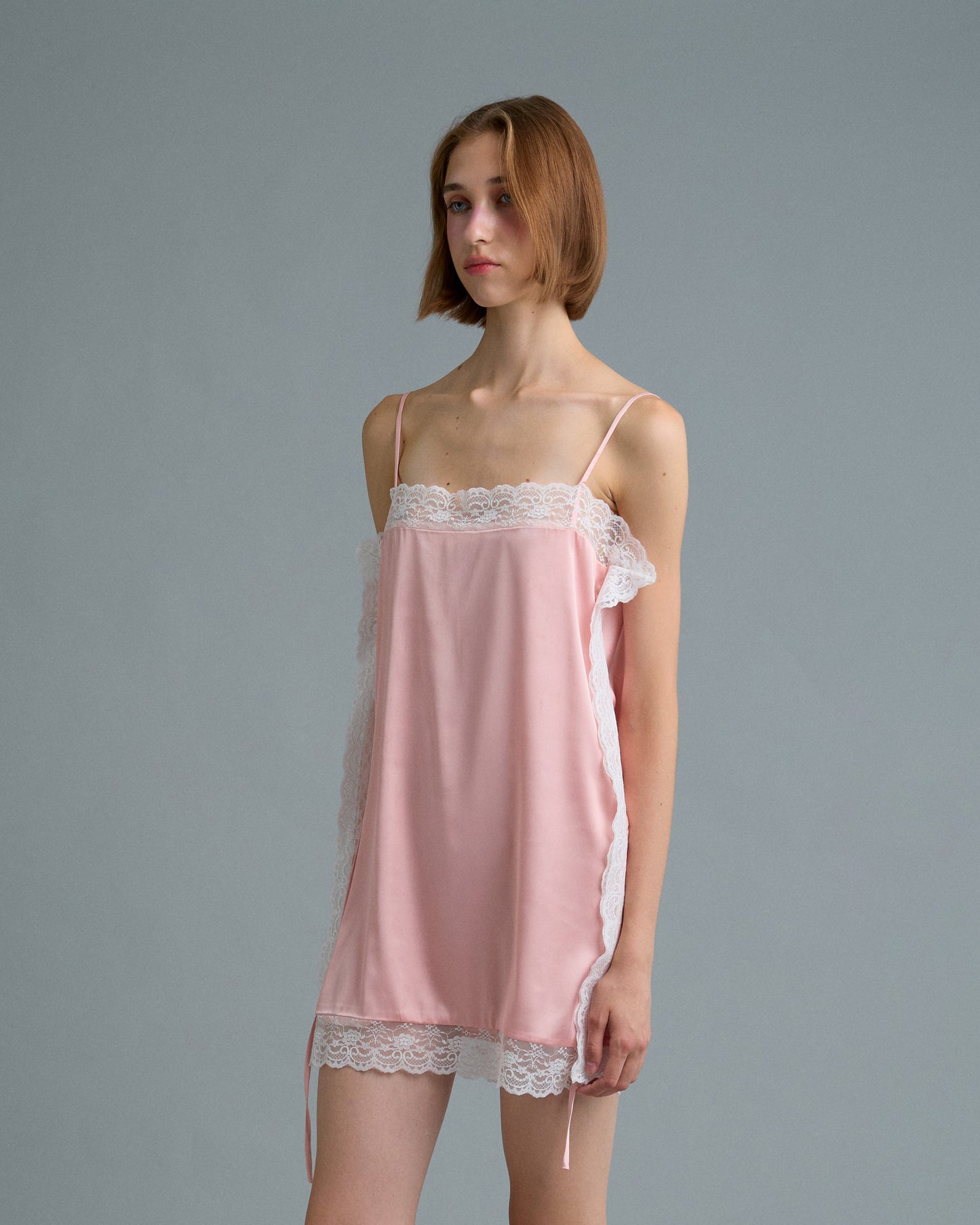 SQUARE SATIN MINI DRESS (PEACH)