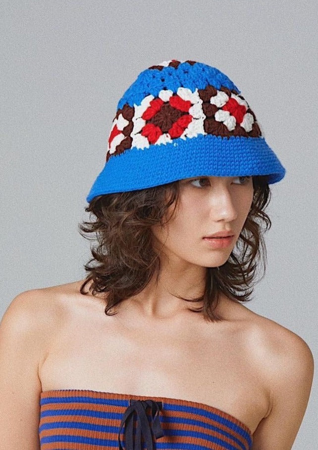 CROCHET BUCKET HAT