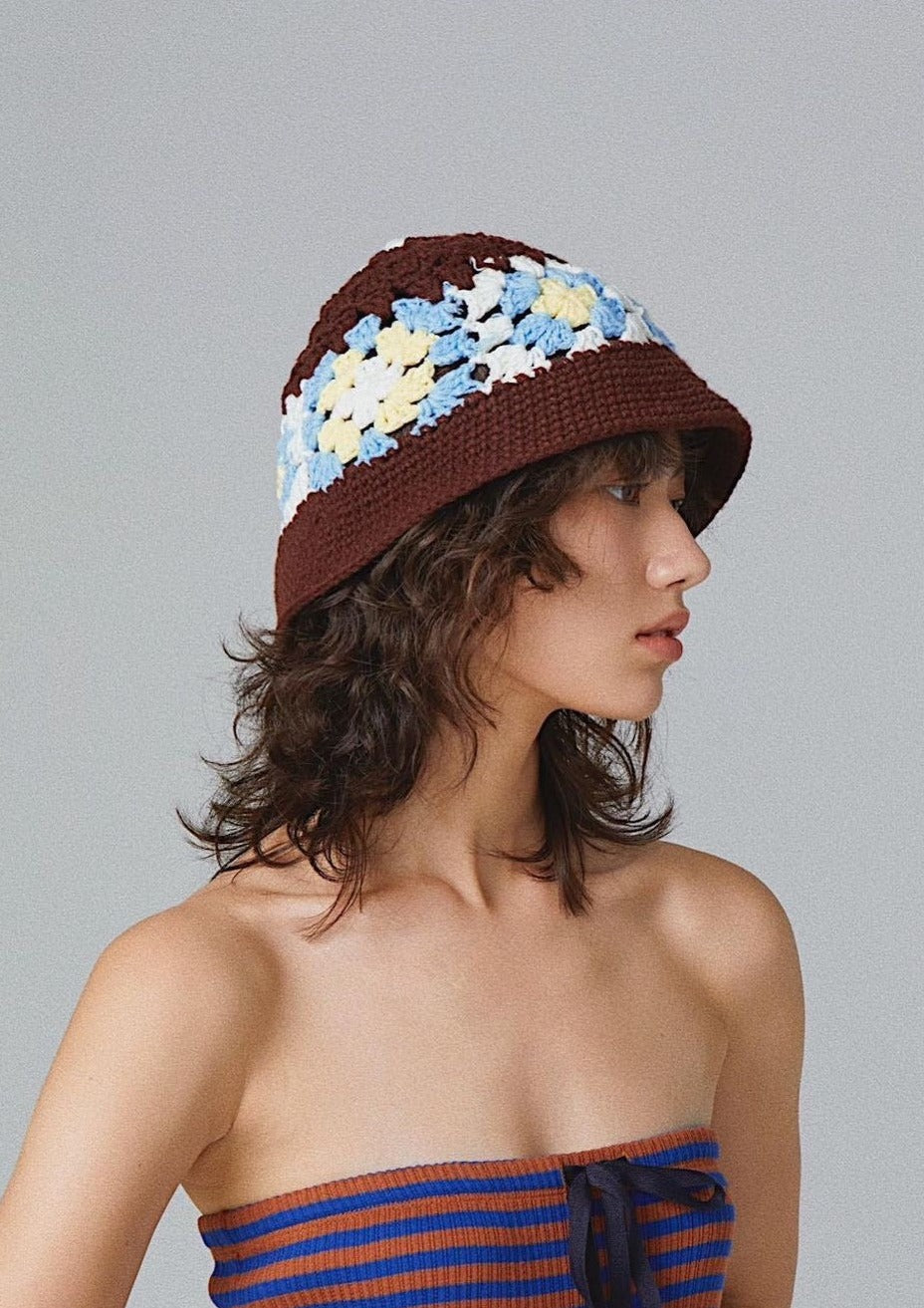 CROCHET BUCKET HAT