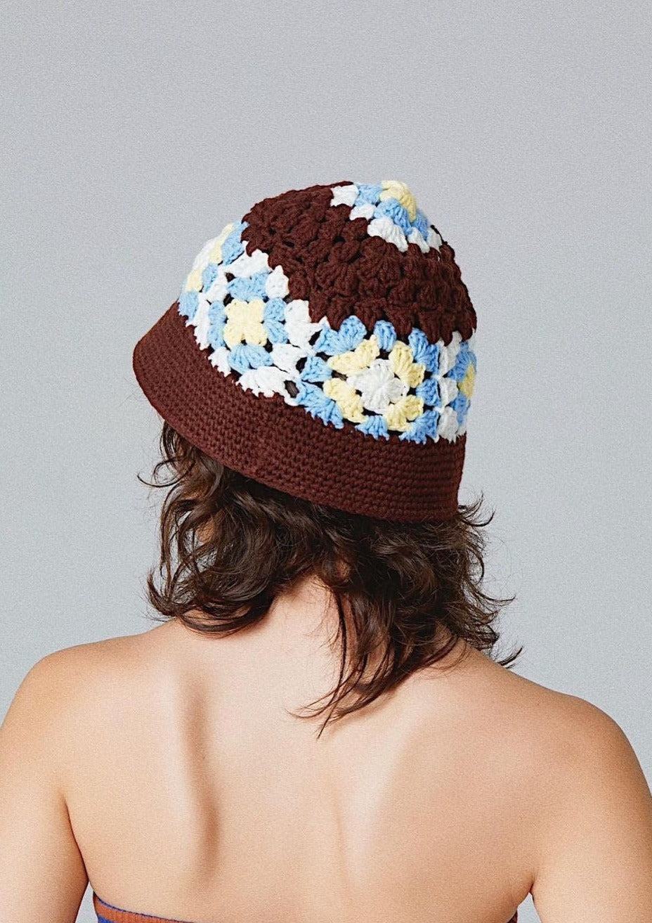 CROCHET BUCKET HAT