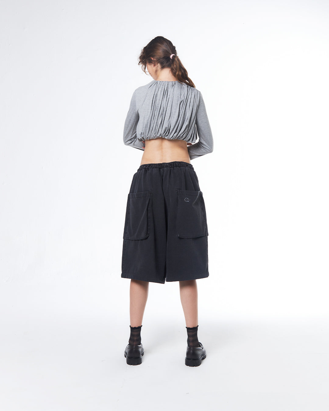 BURMUDA SHORTS OVERSIZED (DARK GREY)