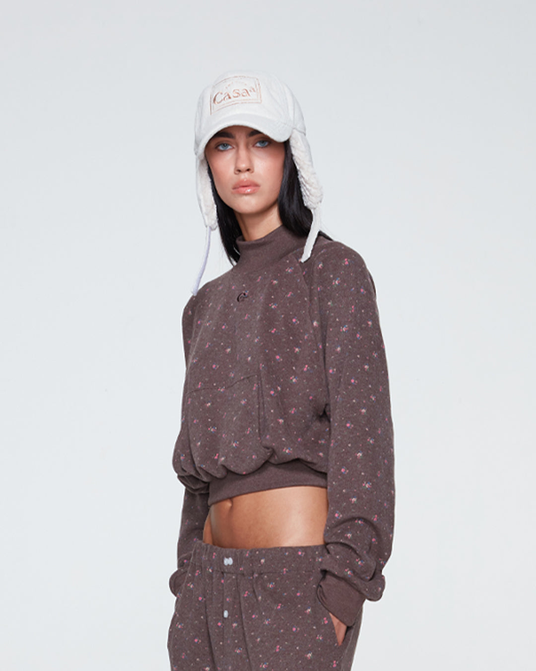 KHLOE SWEATER (FLORAL BROWN)