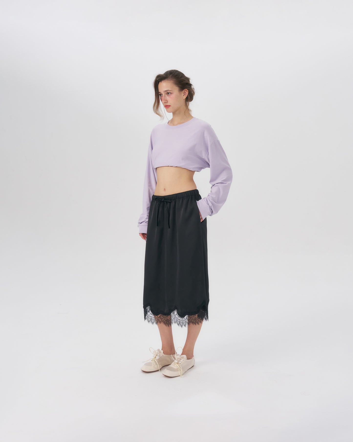MIDI SATIN SKIRT (BLACK)
