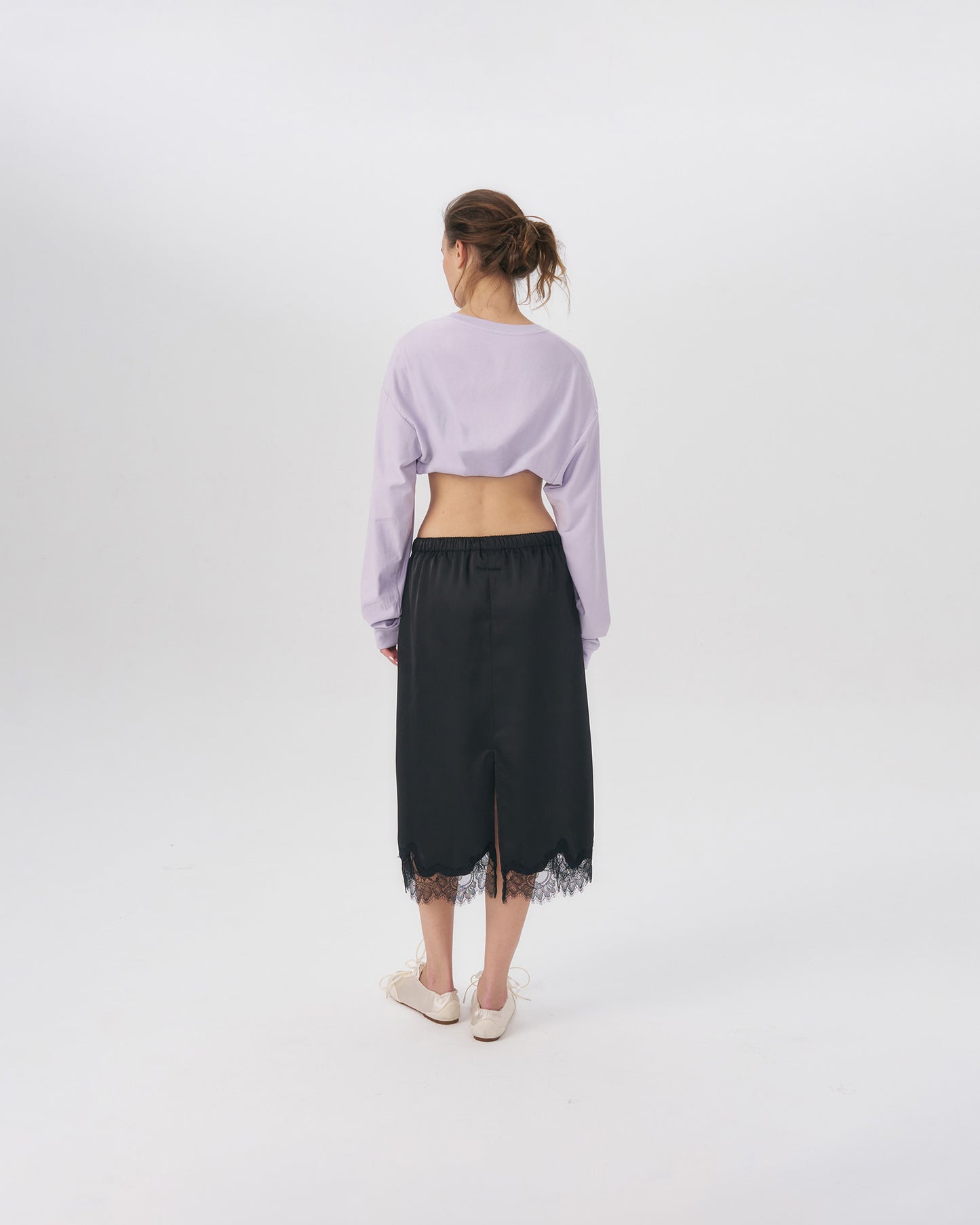 MIDI SATIN SKIRT (BLACK)