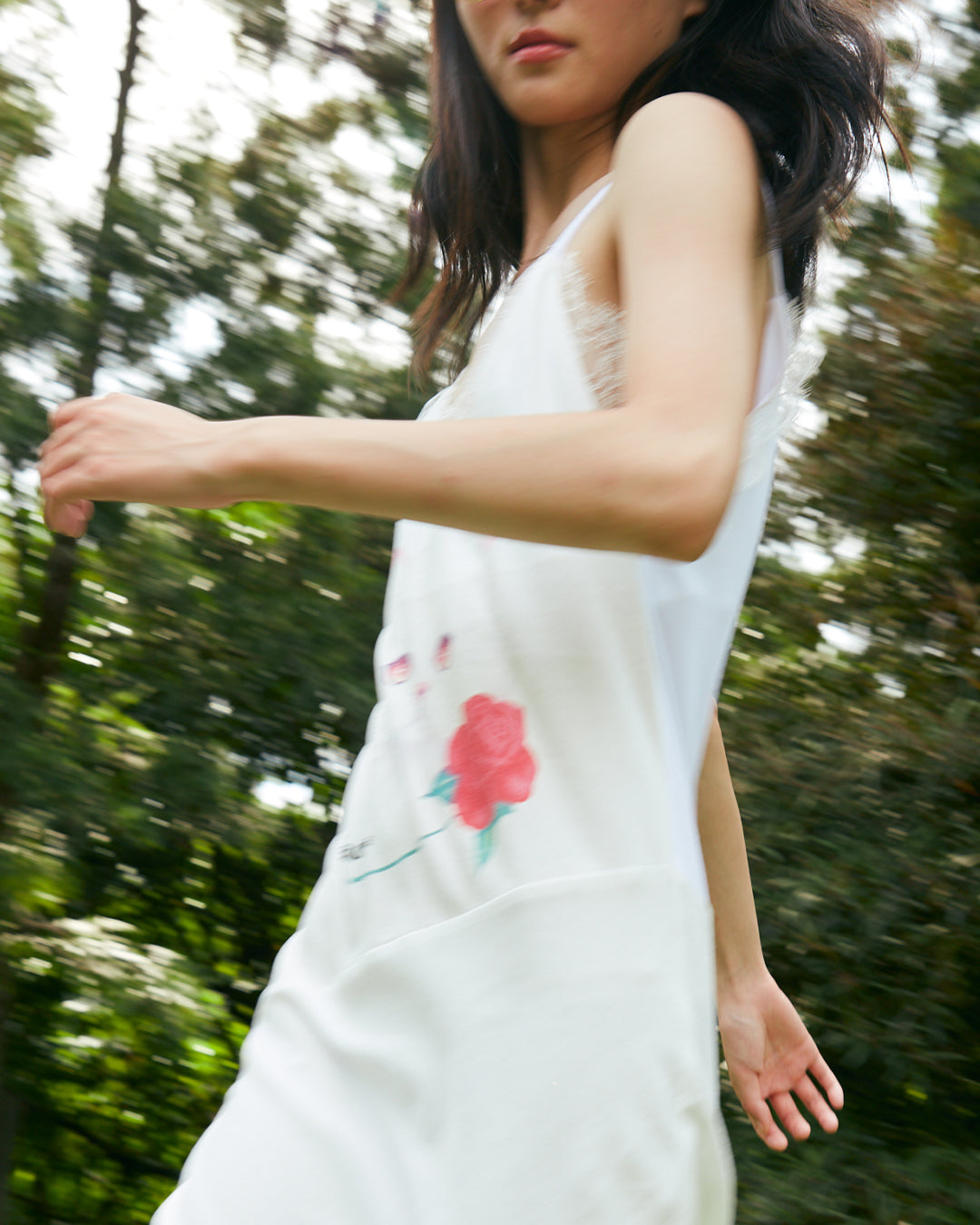 LACE TRIMMED DRESS (WHITE KITTEN)