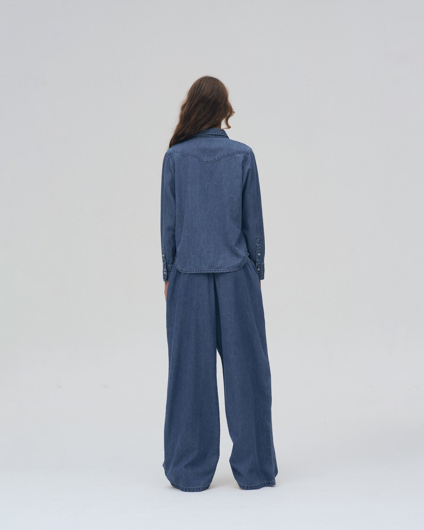 CHAMBRAY SHIRT