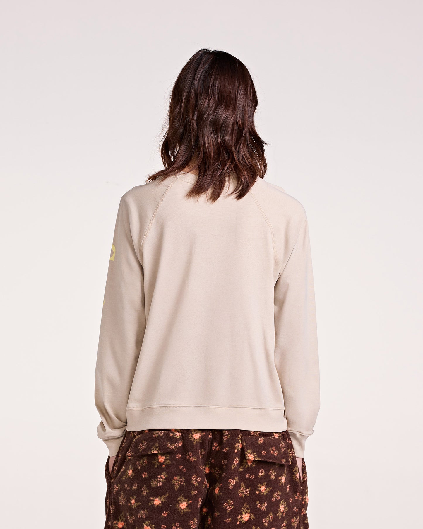 EVOLVE RAGLAN TOP (CREAM)