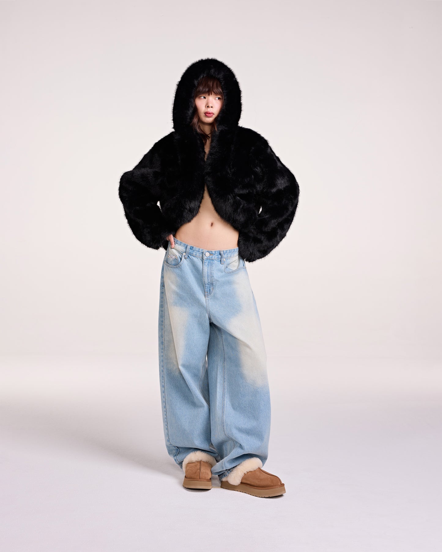 HOODIE FAUX FUR JACKET (BLACK)