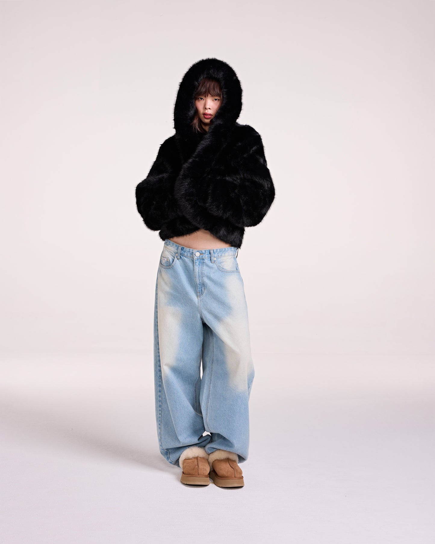 HOODIE FAUX FUR JACKET (BLACK)