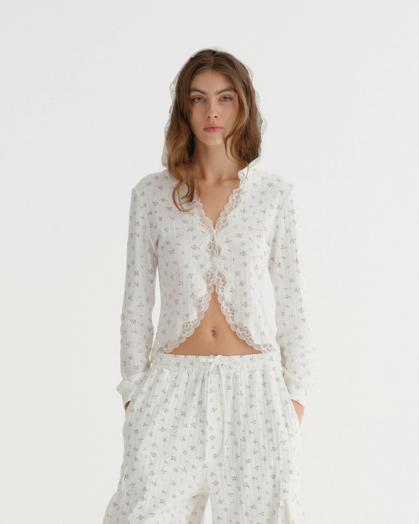 EYELET HOODIE (WHITE)