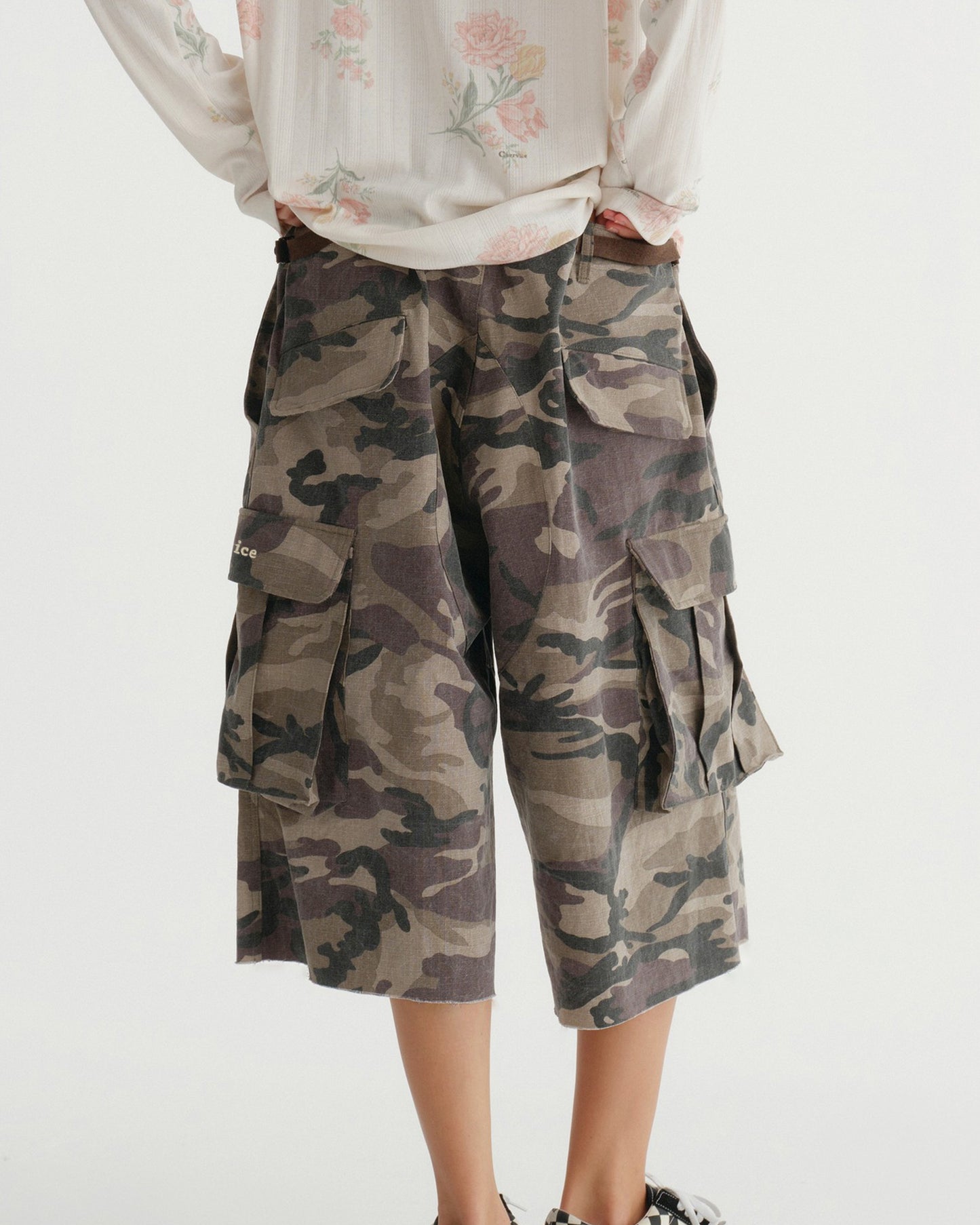 MILITARY CARGO SHORTS