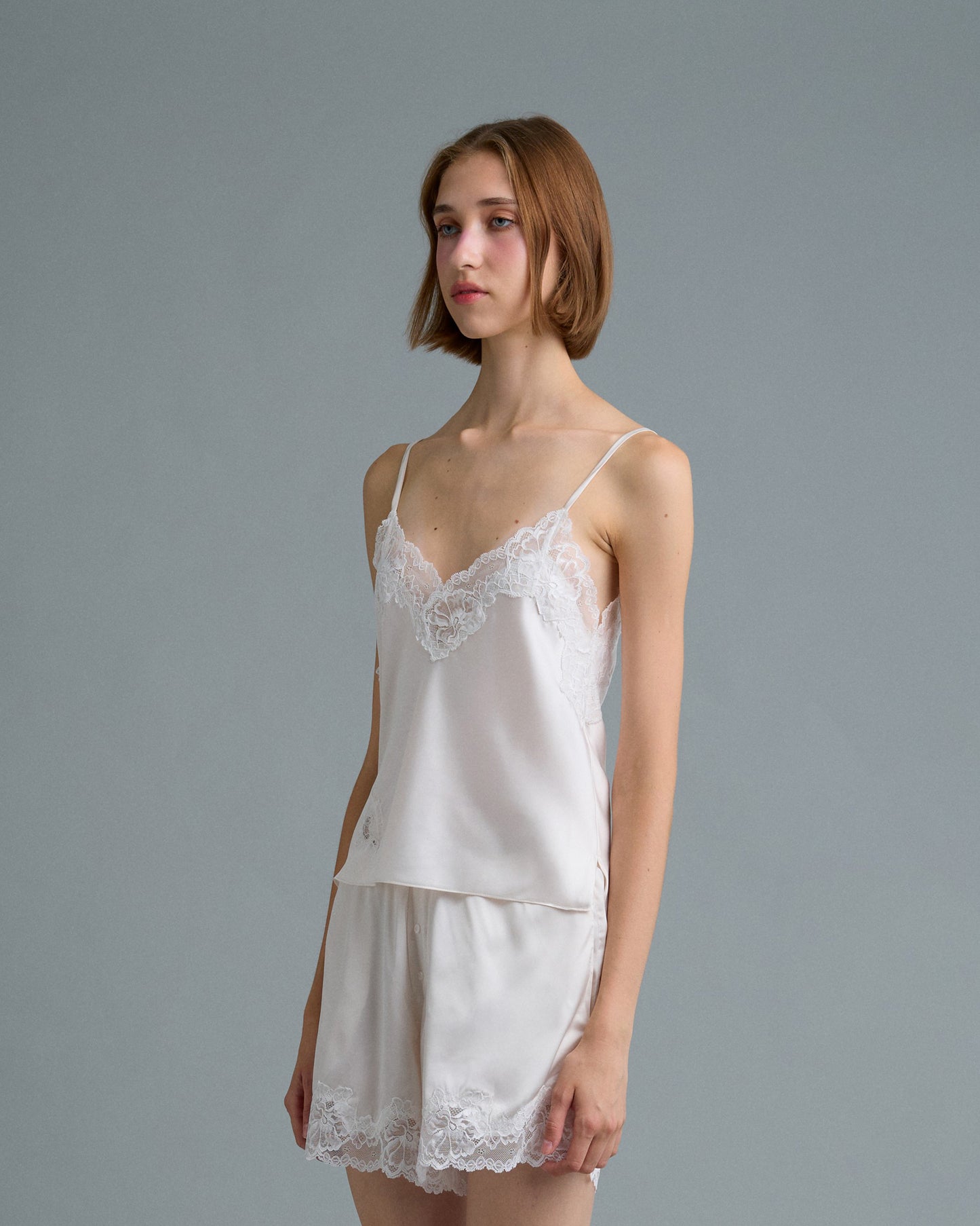 C LACE TRIMMED SATIN CAMISOLE (OFF WHITE)