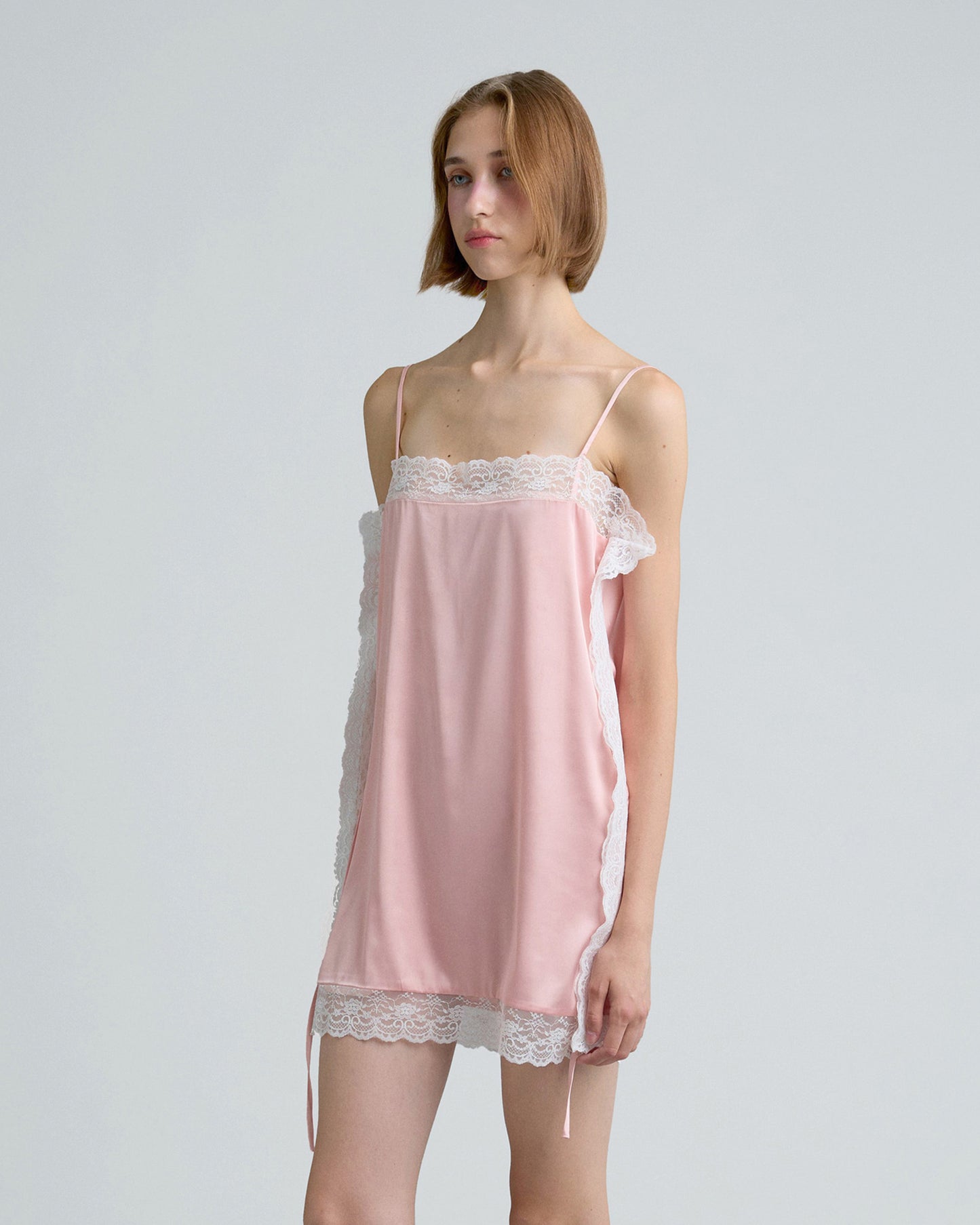SQUARE SATIN MINI DRESS (PEACH)