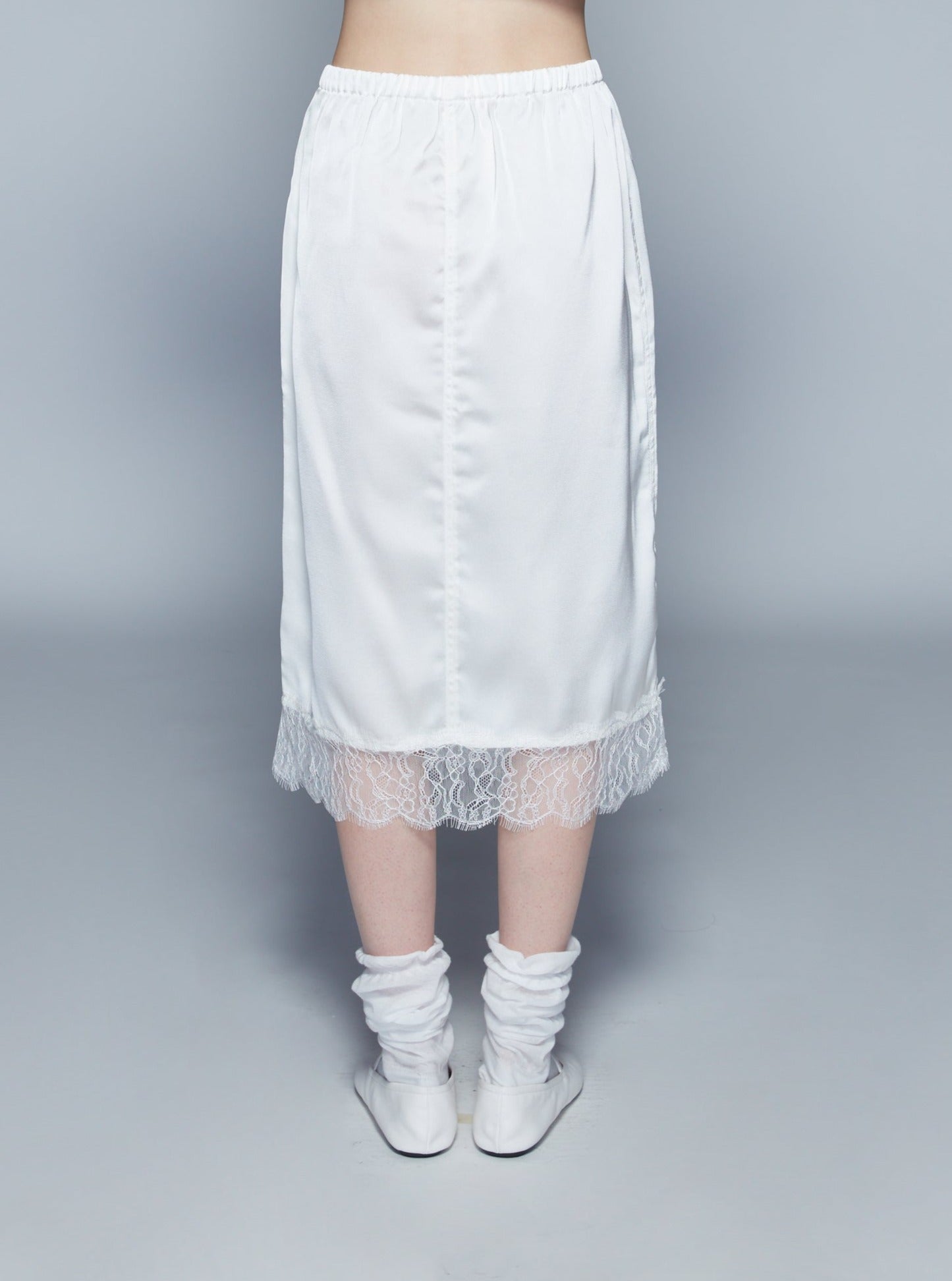 MIDI SATIN SKIRT (OFF WHITE)