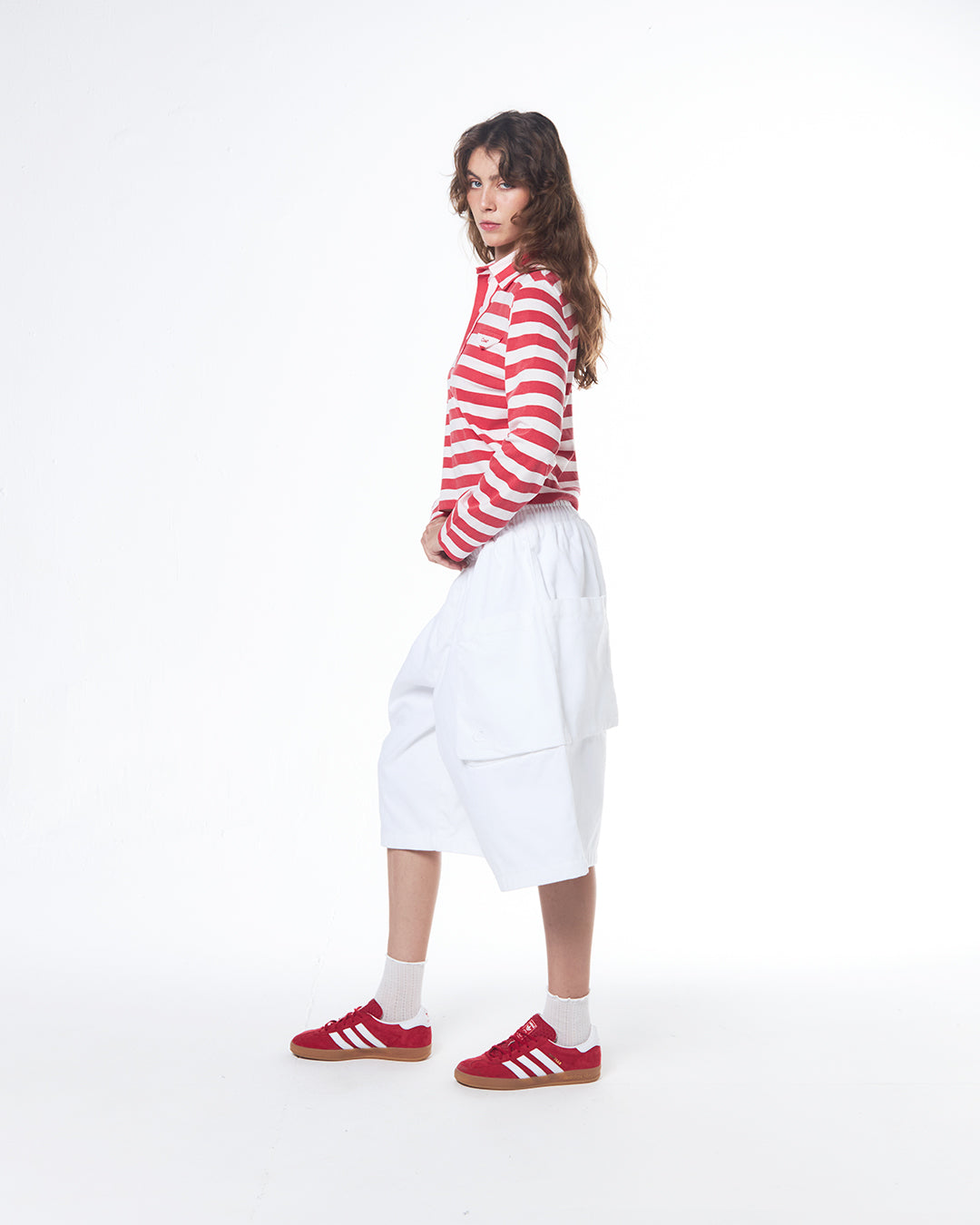 BURMUDA SHORTS OVERSIZED (WHITE)