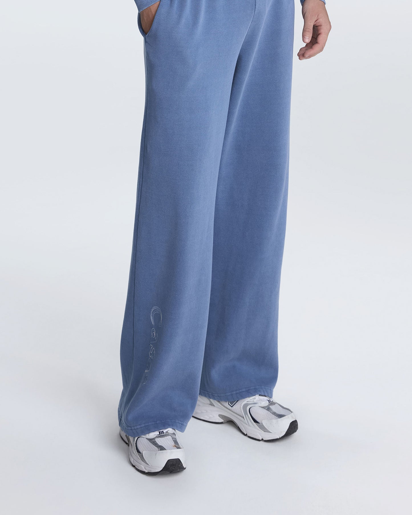 CASAA SERVICE SWEATPANTS (BLUE GREY)